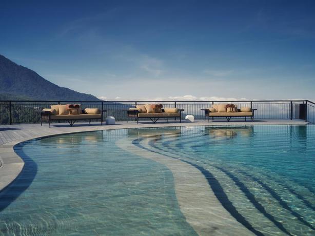 Imagen de la piscina del Hotel Elevate Bali By Hanging Gardens Munduk. Foto 13