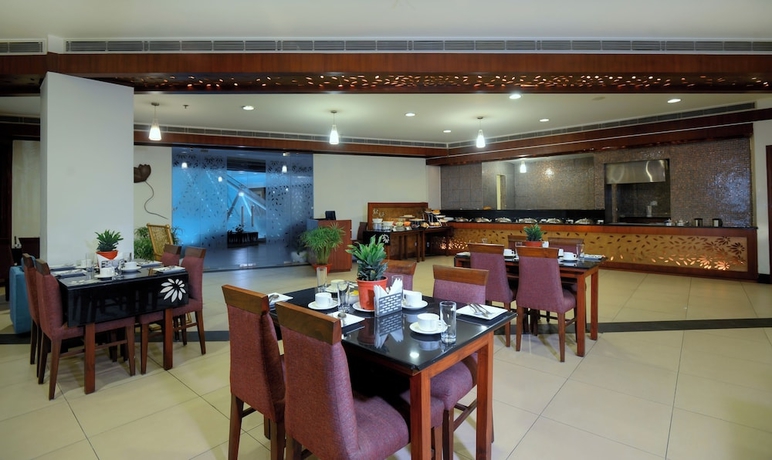 Imagen del bar/restaurante del Hotel Elevate By Treehouse. Foto 3