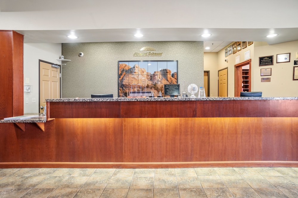 Imagen de los interiores del Hotel Elevation Inn & Suites, Trademark Collection by Wyndham. Foto 16