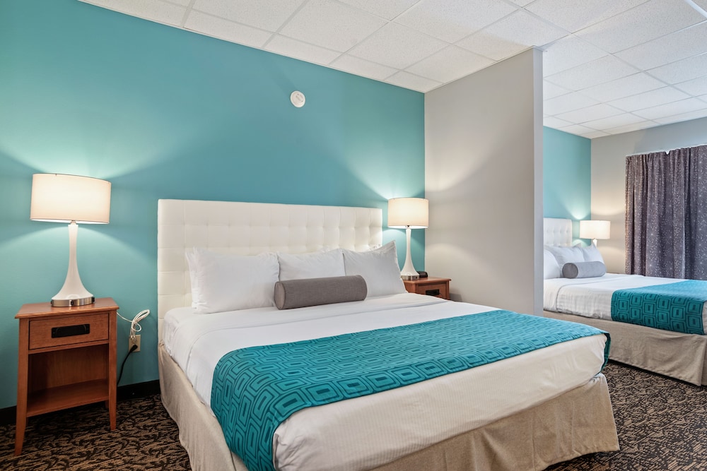 Imagen de la habitación del Hotel Elevation Inn & Suites, Trademark Collection by Wyndham. Foto 14