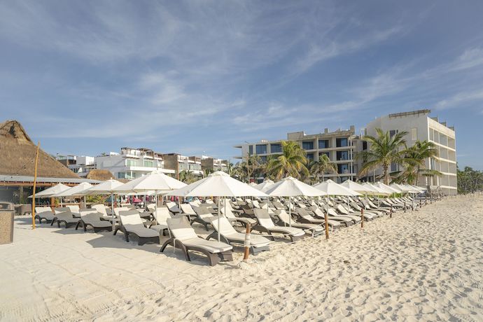 Imagen de los exteriores del Hotel Eleven by BFH. Foto 11