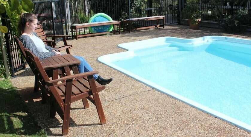 Imagen de la piscina del Hotel Elfin Hill Country Accommodation. Foto 29