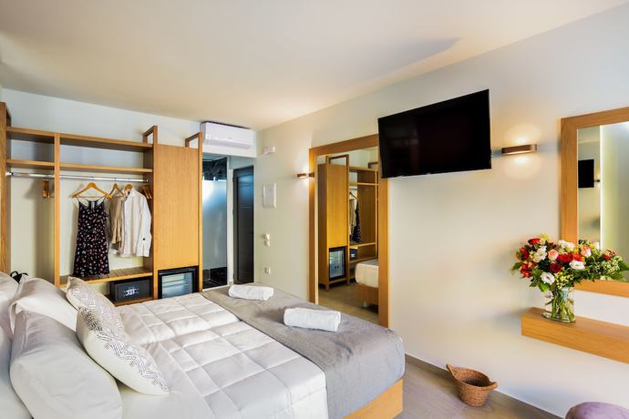Imagen de la habitación del Hotel Elia Agia Marina Hotel. Foto 5