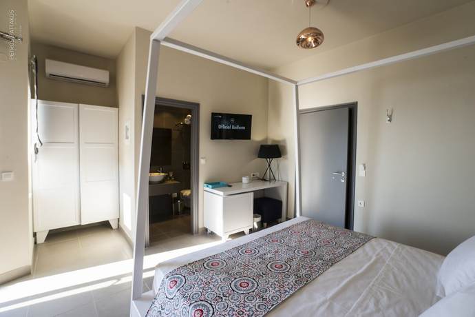 Imagen de la habitación del Hotel Elia Agia Marina Hotel. Foto 12