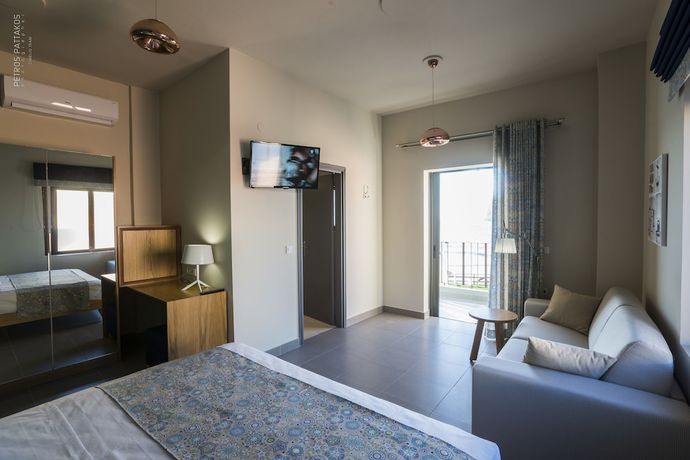 Imagen de la habitación del Hotel Elia Agia Marina Hotel. Foto 16