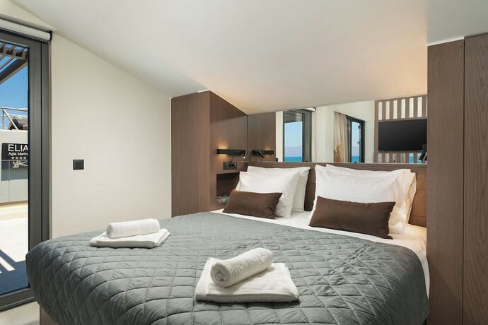 Imagen general del Hotel Elia Agia Marina Resort. Foto 8