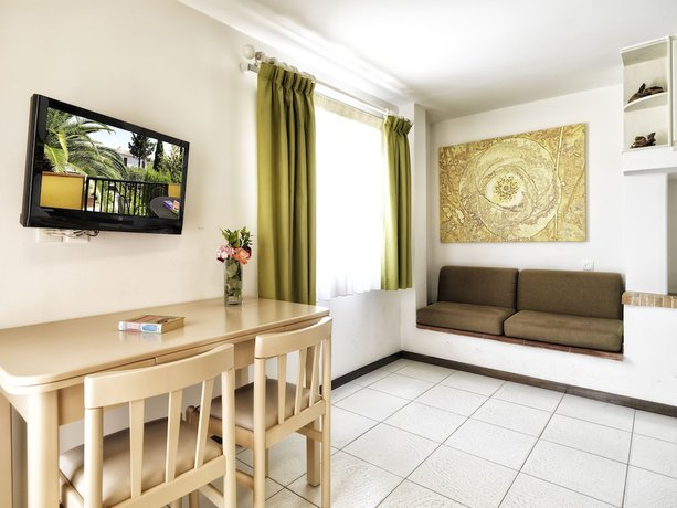 Imagen de la habitación del Hotel Elia Apartments. Foto 2