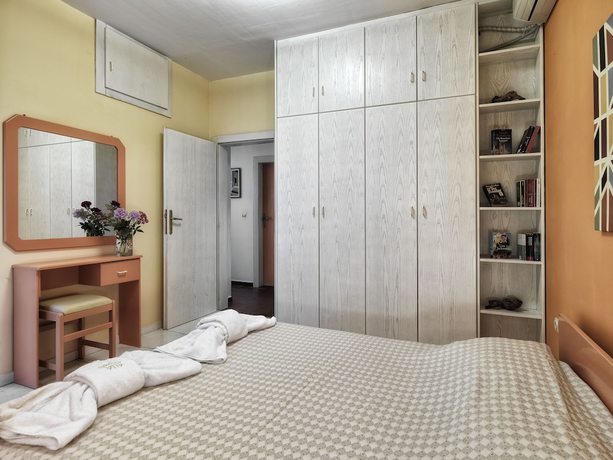 Imagen de la habitación del Hotel Elia Apartments. Foto 12