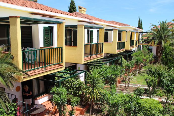 Imagen general del Hotel Elia Apartments. Foto 1
