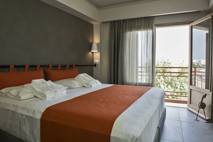 Imagen de la habitación del Hotel Elia Betolo. Foto 18