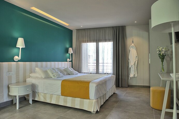 Imagen de la habitación del Hotel Elia Betolo. Foto 20