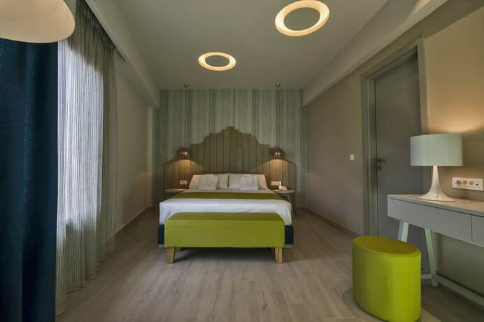 Imagen de la habitación del Hotel Elia Betolo. Foto 21