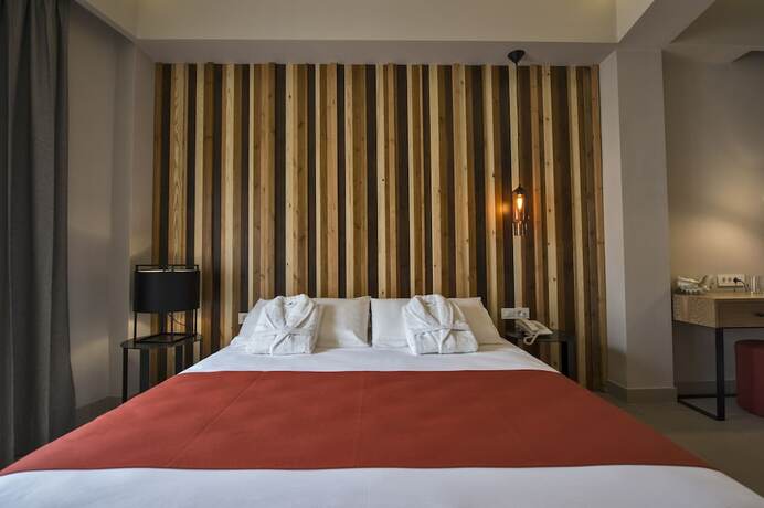 Imagen de la habitación del Hotel Elia Betolo. Foto 37