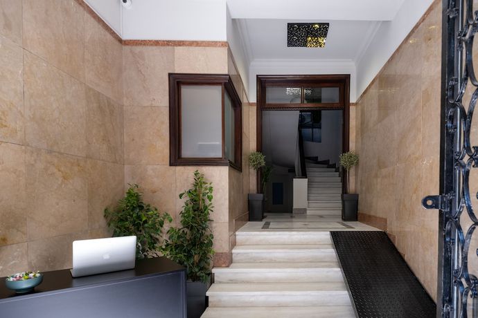 Imagen de los interiores del Hotel Elia Didotou City Apartments. Foto 20