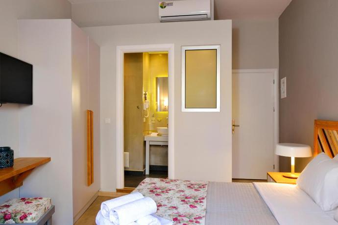 Imagen de la habitación del Hotel Elia Dorotheou. Foto 4