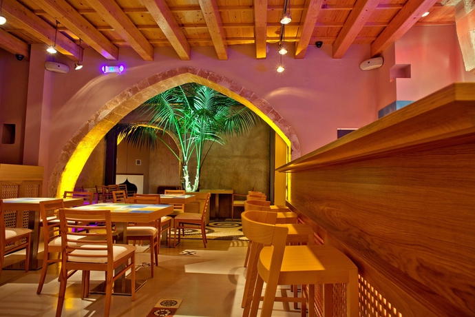 Imagen del bar/restaurante del Hotel Elia Fatma Boutique - Adults Only. Foto 2