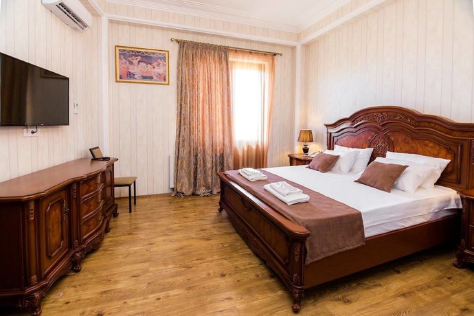 Imagen de la habitación del Hotel Elia Palace. Foto 8