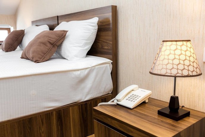Imagen de la habitación del Hotel Elia Palace. Foto 12