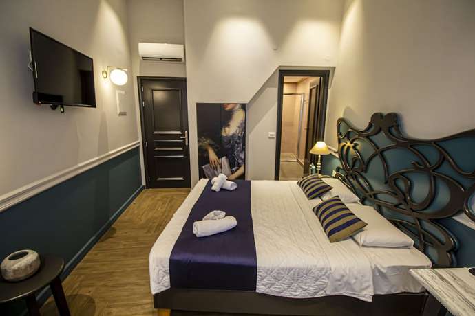 Imagen de la habitación del Hotel Elia Palatino. Foto 14