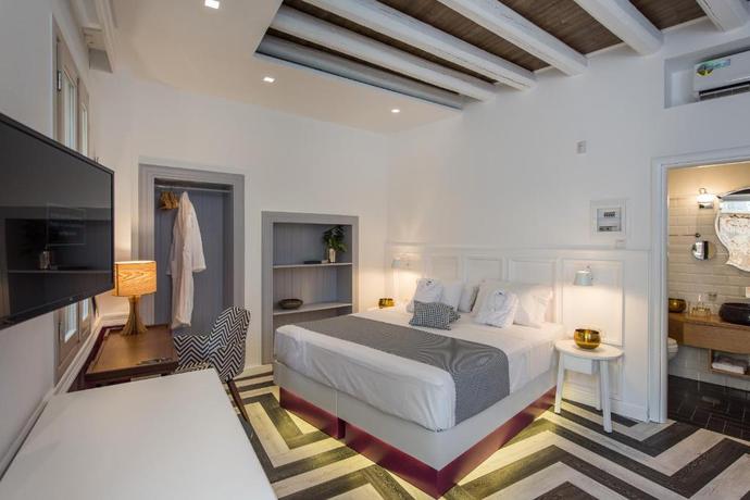Imagen general del Hotel Elia Portou Due. Foto 7