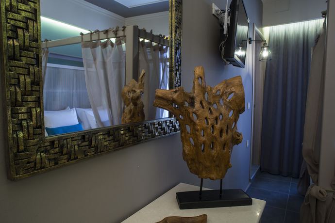 Imagen de la habitación del Hotel Elia Potie. Foto 12