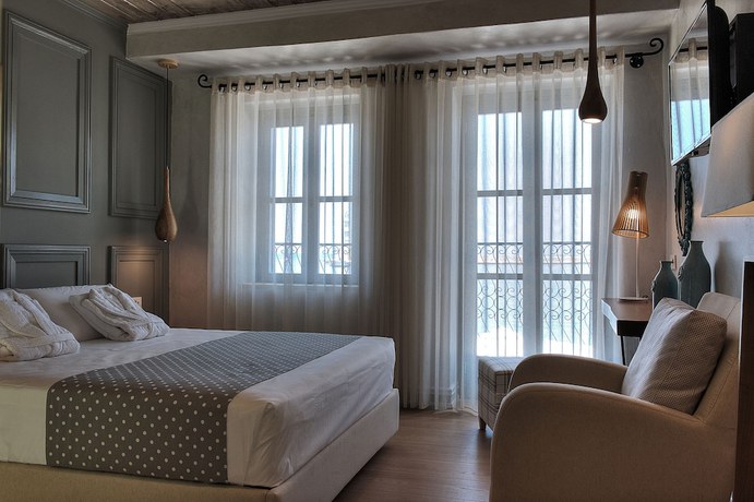Imagen de la habitación del Hotel Elia Zampeliou Adults Only. Foto 12