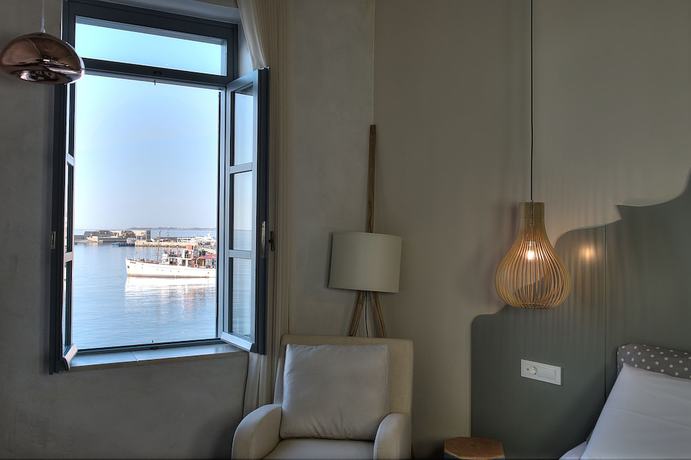 Imagen de la habitación del Hotel Elia Zampeliou Adults Only. Foto 18