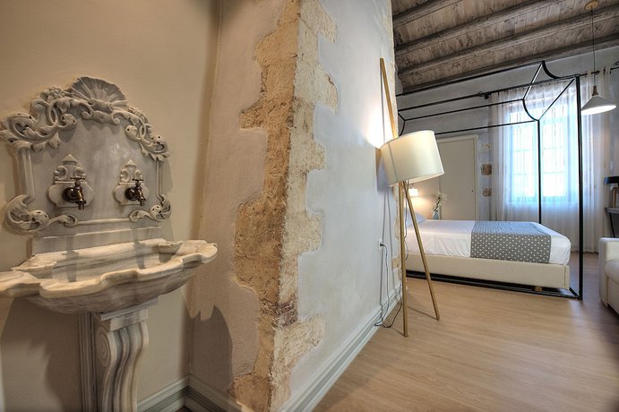 Imagen de la habitación del Hotel Elia Zampeliou Adults Only. Foto 19