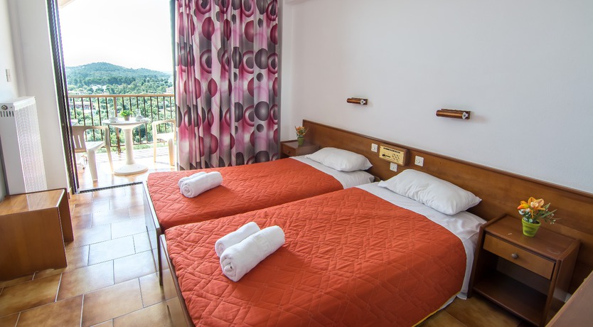 Imagen de la habitación del Hotel Eliana, Dassia. Foto 4