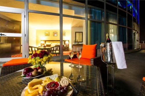 Imagen de la habitación del Hotel Eliana. Foto 10