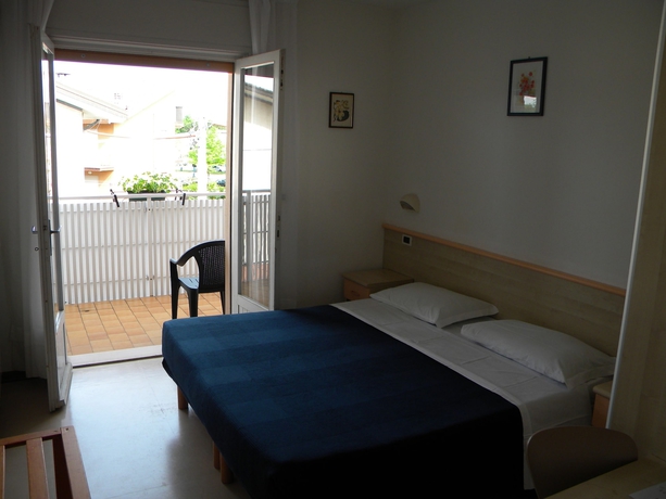 Imagen de la habitación del Hotel Eliani. Foto 9