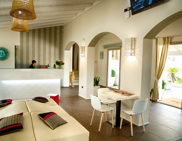 Imagen general del Hotel Eliantos. Foto 8