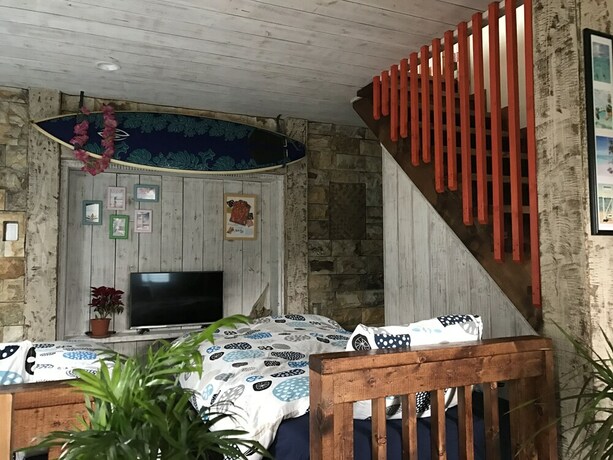 Imagen de la habitación del Hotel Elias Garden. Foto 6