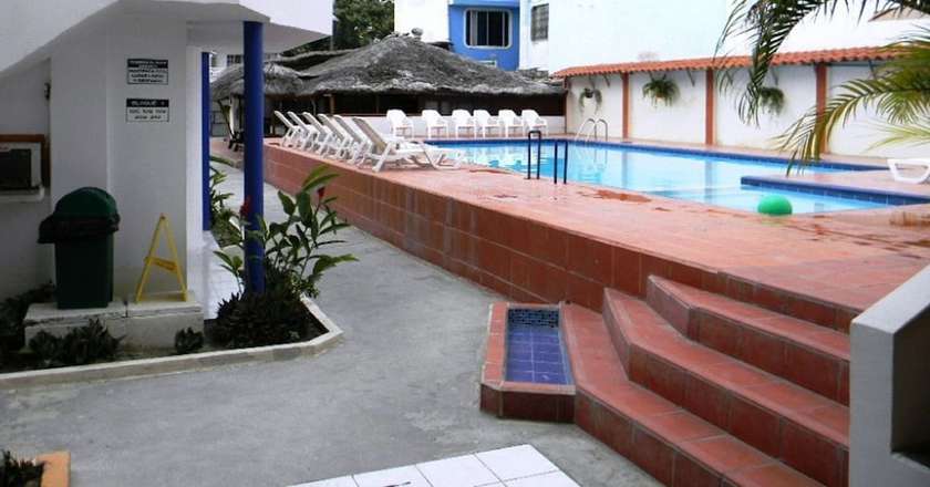 Imagen de la piscina del Hotel Elicio\'S. Foto 15