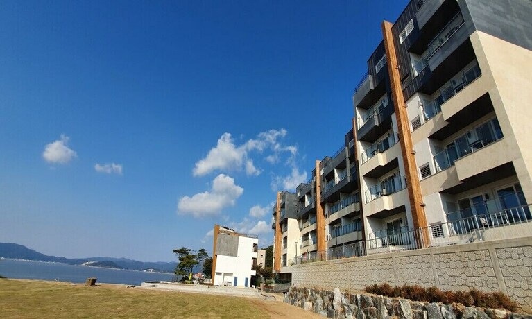 Imagen general del Hotel Elijah Resort. Foto 1