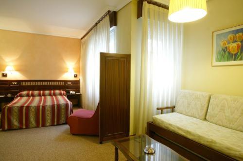 Imagen general del Hotel Eli-mar. Foto 3