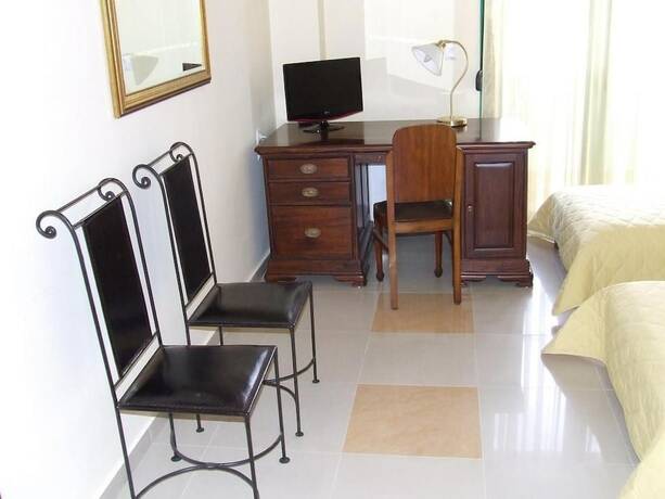 Imagen de la habitación del Hotel Elimeia 3. Foto 18