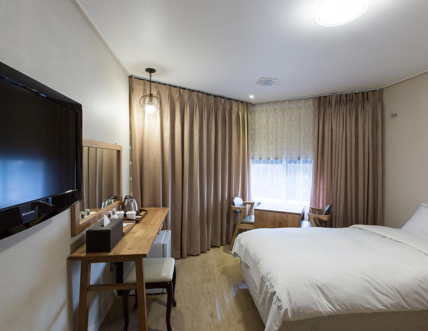 Imagen general del Hotel Elin. Foto 11