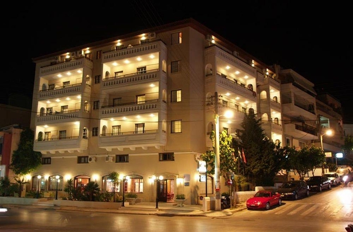 Imagen general del Hotel Elina Apartments. Foto 1