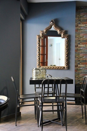 Imagen general del Hotel Elina Apartments. Foto 2