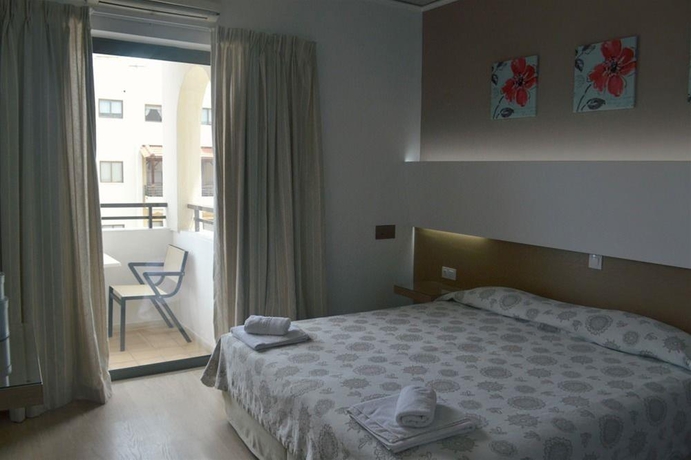 Imagen general del Hotel Elina Apartments. Foto 8