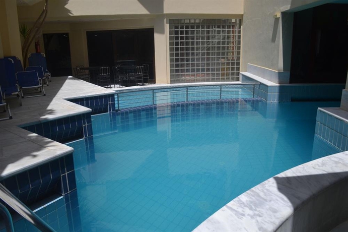 Imagen general del Hotel Elina Apartments. Foto 11