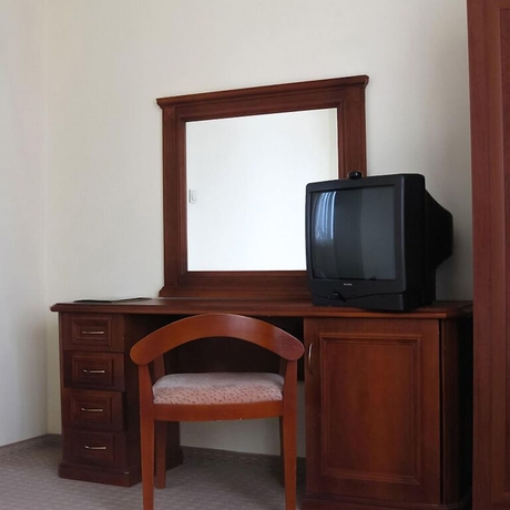 Imagen de la habitación del Hotel Elina. Foto 10