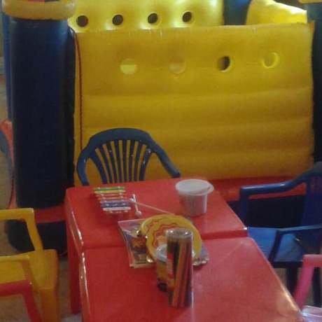 Imagen de los interiores del Hotel Elina. Foto 19