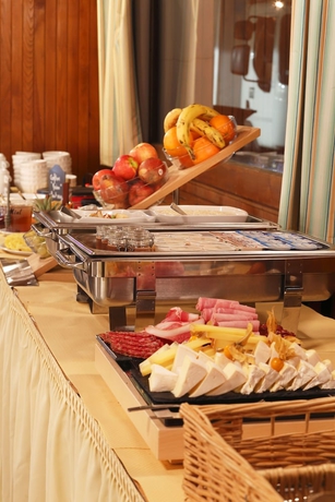 Imagen del bar/restaurante del Hotel Eliova- L'eau Vive. Foto 6