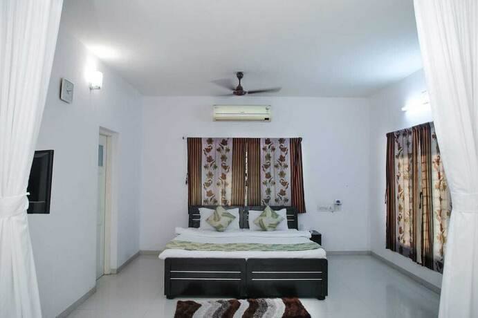 Imagen de la habitación del Hotel Elis Hospitality Service Ahmedabad. Foto 9