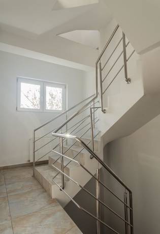 Imagen de los interiores del Hotel Elisabeta. Foto 11