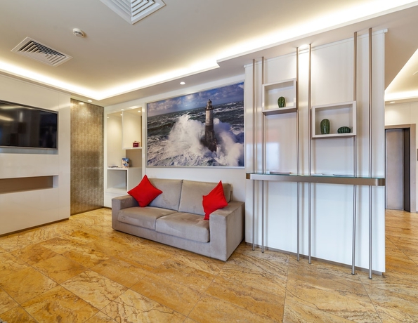 Imagen de los interiores del Hotel Elisabeth Due. Foto 17