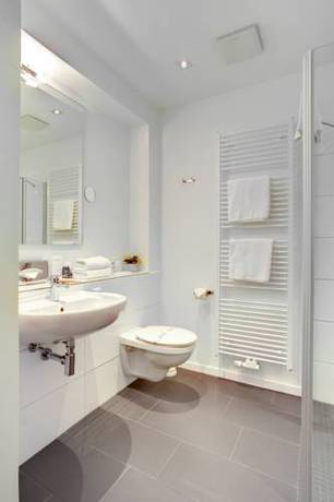 Imagen de la habitación del Hotel Elisabeth Garni. Foto 6