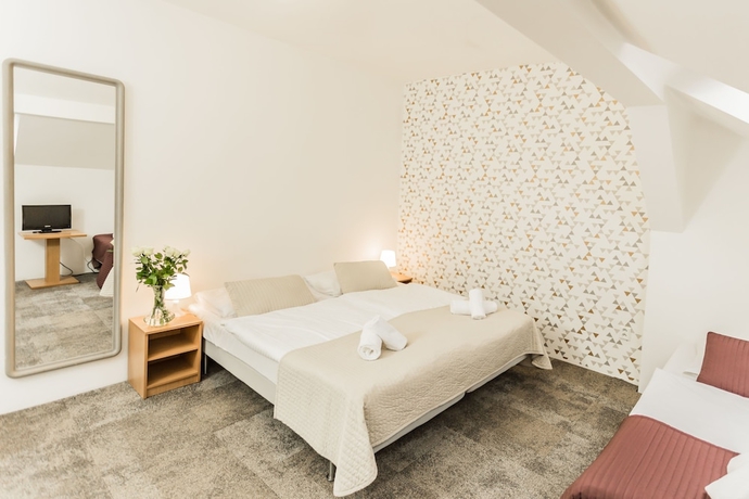 Imagen de la habitación del Hotel Elisabeth Old Town. Foto 8